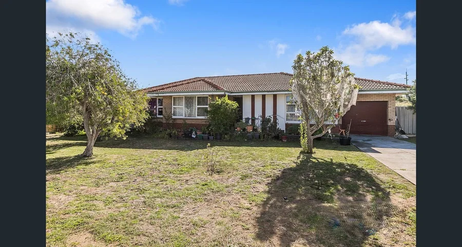 10 Farris Street, ROCKINGHAM