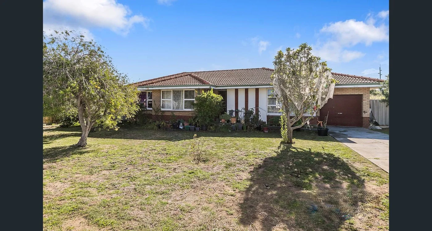 10 Farris Street, ROCKINGHAM — photo 1